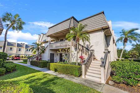 604 Cordova GREEN #604 Seminole, FL 33777