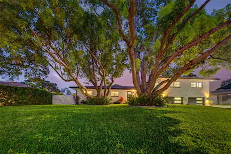 1150 Fairway Dr Dunedin, FL 34698