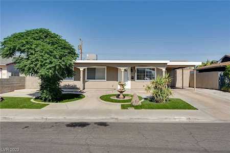 916 Slayton Dr Las Vegas, NV 89107