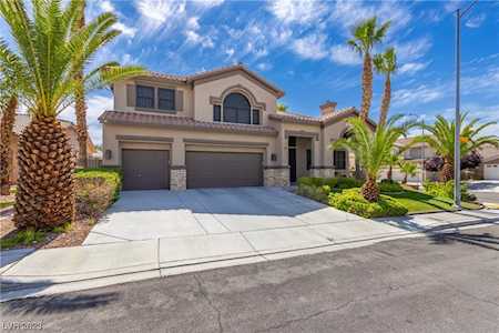 2972 Imperial Purple Ct Las Vegas, NV 89117