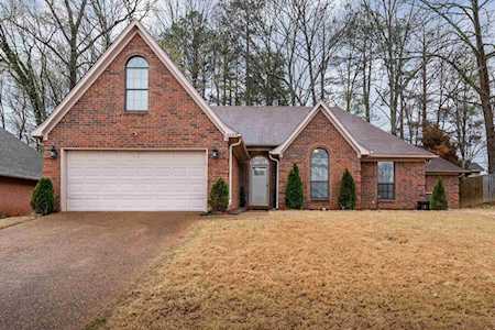 4687 Shadow Wick Ln Bartlett, TN 38002