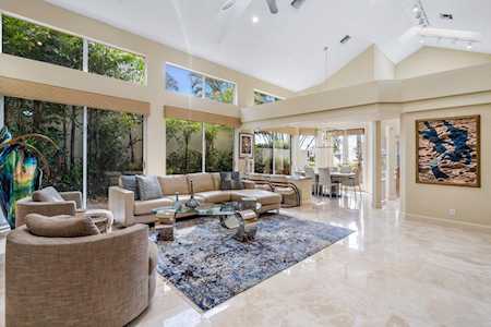 16787 Knightsbridge Lane Delray Beach, FL 33484