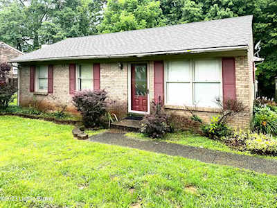 5412 Windy Willow Dr Louisville, KY 40241