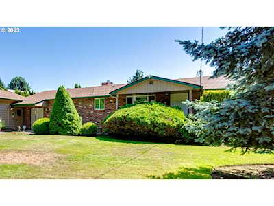 2549 31st ST Springfield, OR 97477