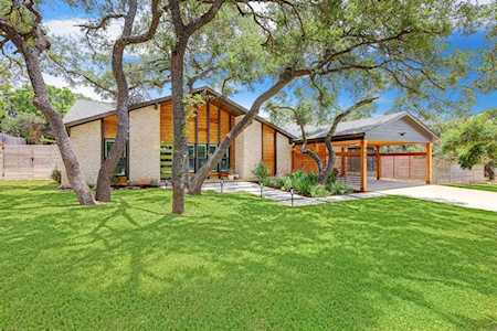 9001 Granada Hills DR Austin, TX 78737