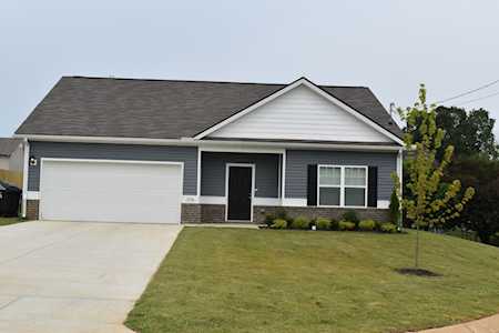 1994 Sierra Ct Columbia, TN 38401