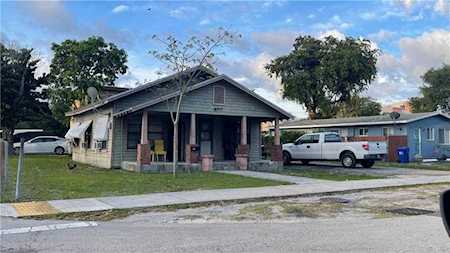 118 NE 6th St Pompano Beach, FL 33060