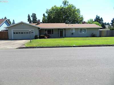 4440 SW 194th CT Beaverton, OR 97078