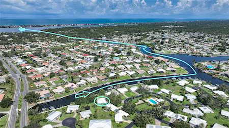 43 Oakwood Dr N #43 Englewood, FL 34223