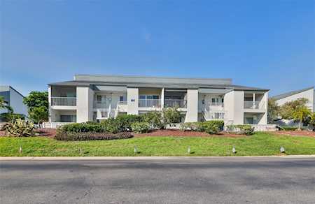 14800 Walsingham Rd #614 Largo, FL 33774