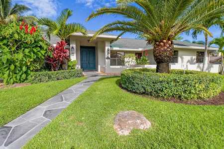 1717 Staimford Court Wellington, FL 33414