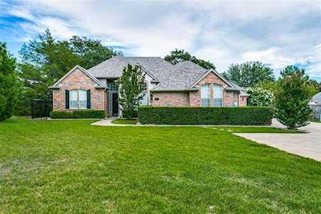 2920 N Kimball Avenue Grapevine, TX 76092