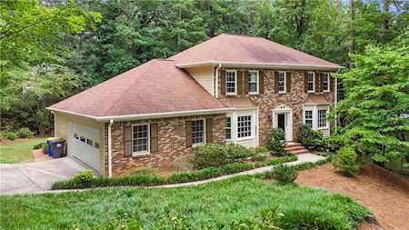 2274 N Forest Drive Marietta, GA 30062