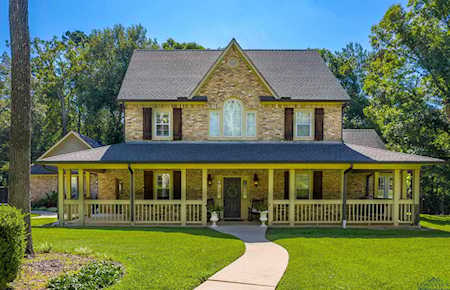 108 Oak Isle Drive Longview, TX 75605