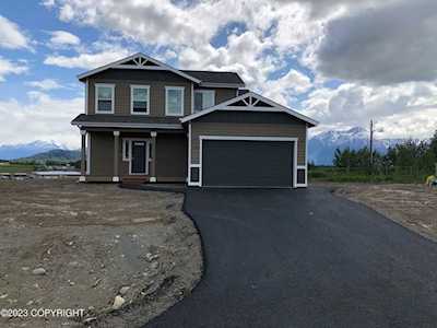 L16 B1 E Mountain Peak Loop Palmer, AK 99645