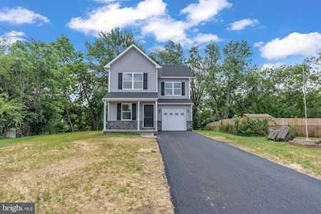 15 Lambson Ln New Castle, DE 19720
