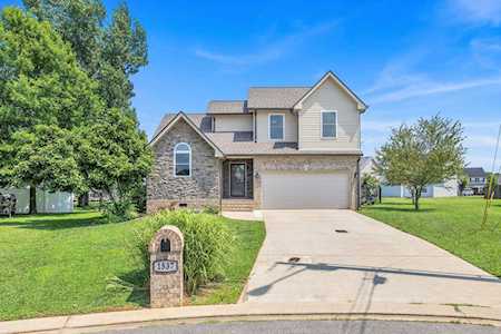 1537 Lews Ct Murfreesboro, TN 37128