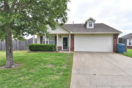 8921 S 258th East Ave Broken Arrow, OK 74014