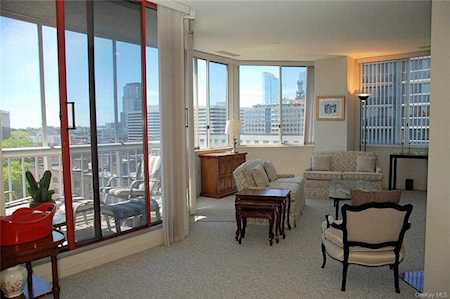 10 Stewart Place #PH-DW White Plains, NY 10603
