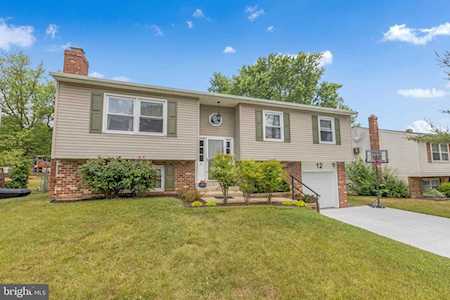 12 Yew Rd Newark, DE 19702