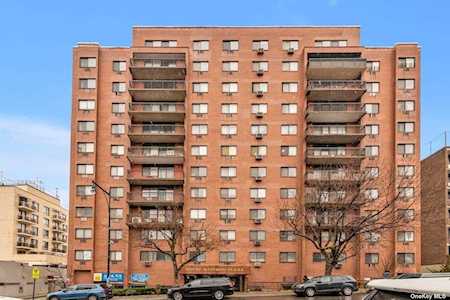 36-25 Union St #8C Flushing, NY 11354