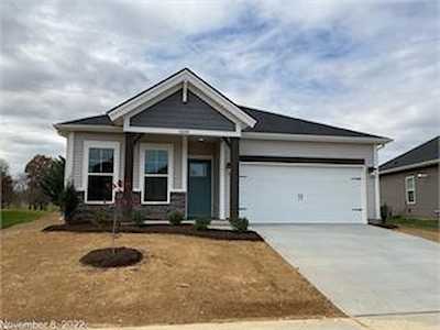 6589 Valley Brook Trace Utica, KY 42366
