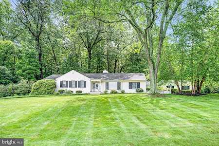 2 Guyenne Rd Wilmingon, DE 19807