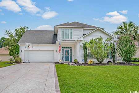 147 Woodlyn Ave. Little River, SC 29566