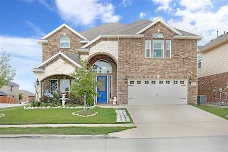 9429 Saltbrush Street Fort Worth, TX 76177