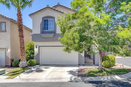 9421 Eagle River Ct Las Vegas, NV 89166