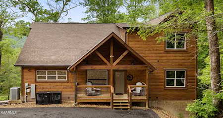 2686 Sulpher Springs Way Sevierville, TN 37862