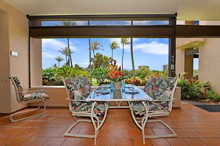2560 Kekaa Dr #L102 Lahaina, HI 96761