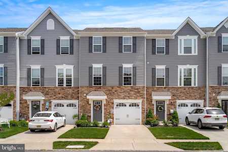 307 Pinnacle Place Sewell, NJ 08080