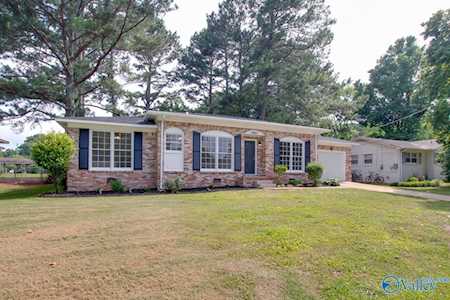 1006 SE Starr Avenue Huntsville, AL 35803