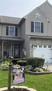 1714 Brookstone Dr Alburtis, PA 18011
