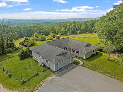 1058 Bible Hill Rd Francestown, NH 03043