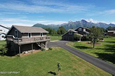 14801 E Depriest Ave Palmer, AK 99645