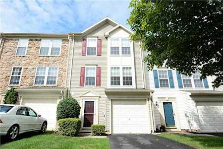 4530 Jasmine Dr Center Valley, PA 18034