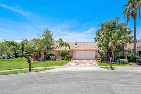 8605 Bonita Isle Drive Lake Worth, FL 33467