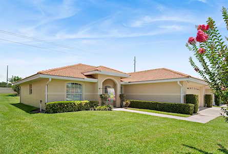 144 Morning Glory CIRCLE Winter Haven, FL 33884