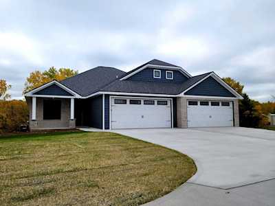 2739 Castaway Ct Green Bay, Village of Bellevue, WI 54311