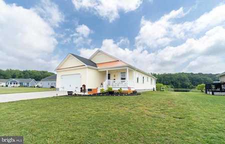 418 Gladys St Ellendale, DE 19941