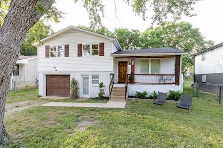 3120 Ewingwood Dr Nashville, TN 37207