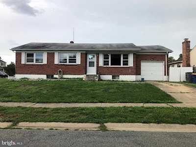 137 Reybold Dr Delaware City, DE 19706