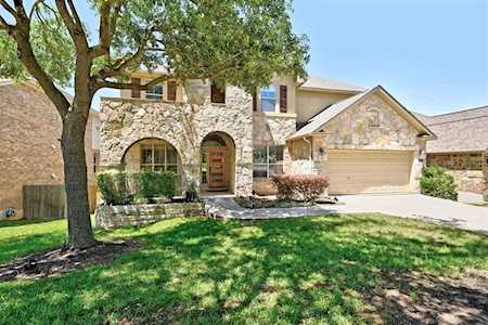 7900 Menler DR Austin, TX 78735