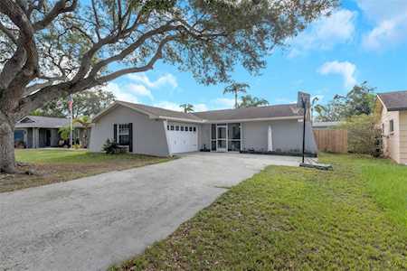 9349 118th TERRACE Largo, FL 33773