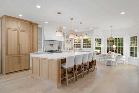 904 Santa Cruz Court Roseville, CA 95661