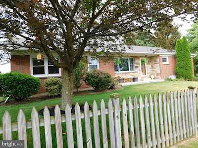 105 N Mcallister St Bellefonte, PA 16823