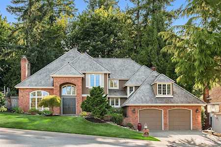 4629 225th Ave SE Sammamish, WA 98075