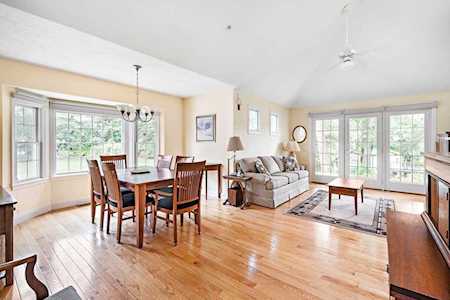 410 Salem St #812 Wakefield, MA 01880